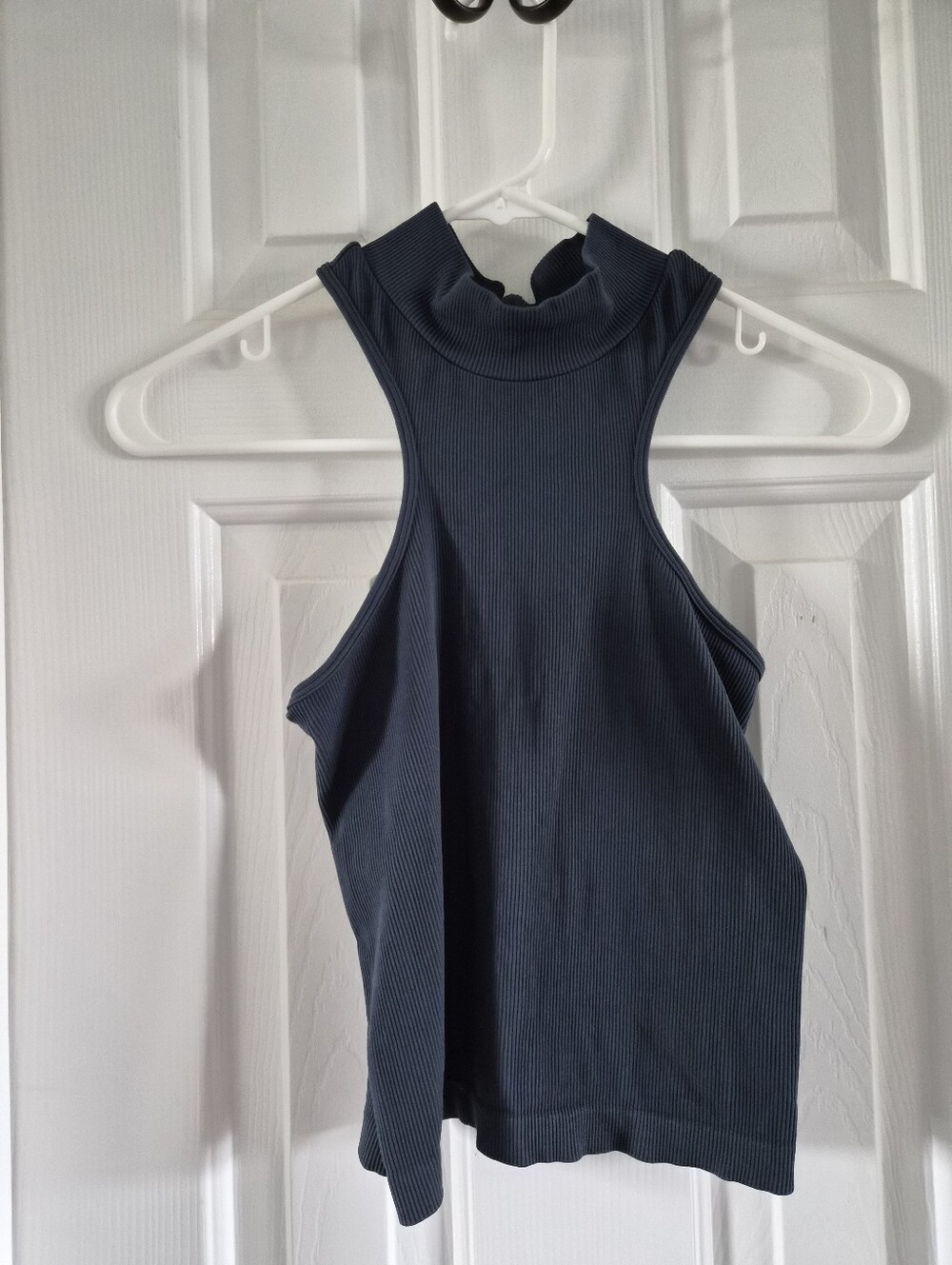Ribbed Mock Neck Tank Top in Navy